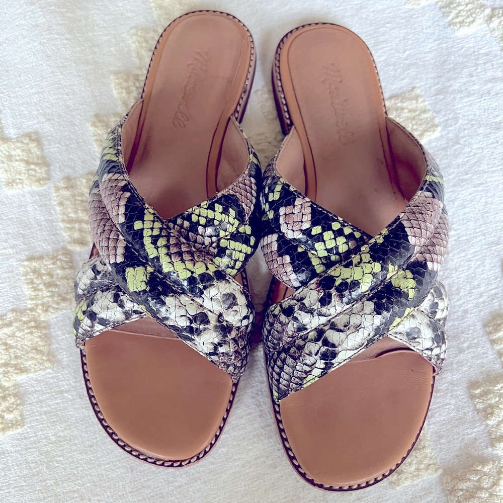 Madewell faux snakeskin sandals. Size 8. Excellent condition.